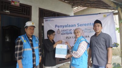 Berbagi Kebahagiaan di Bulan Ramadan, PLN Sambung Listrik Gratis Lewat Program _Light Up The Dream