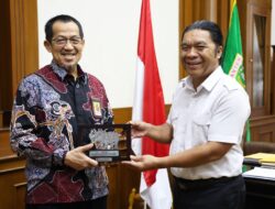 Jadi Panutan, Gubernur Banten Laporkan SPT Tahunan melalui E-Filing