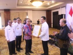 Kemenkumham Serahkan Sertifikat Indikasi Geografis Rambutan Parakan ke Pemerintah Kabupaten Tangerang