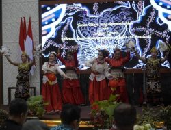 Suasana Haru Warnai Pisah Sambut, Lapas Perempuan Pontianak Tampilkan Tarian Cidayu