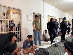 Lapas Karawang Gelar Sidak Gabungan, Temukan 31 HP di Blok Hunian