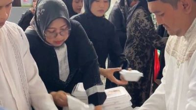 Momentum Ramadan, Rutan Pondok Bambu Tebar Kepedulian Lewat Kegiatan Berbagi Takjil